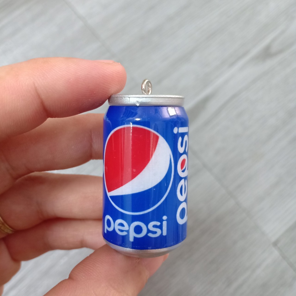 Các mẫu lon nước ngọt  đồ chơi mô phỏng siêu thật cho búp bê