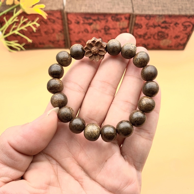 Vòng tay phong thuỷ gỗ trầm hương mix hoa sen hương thơm tự nhiên