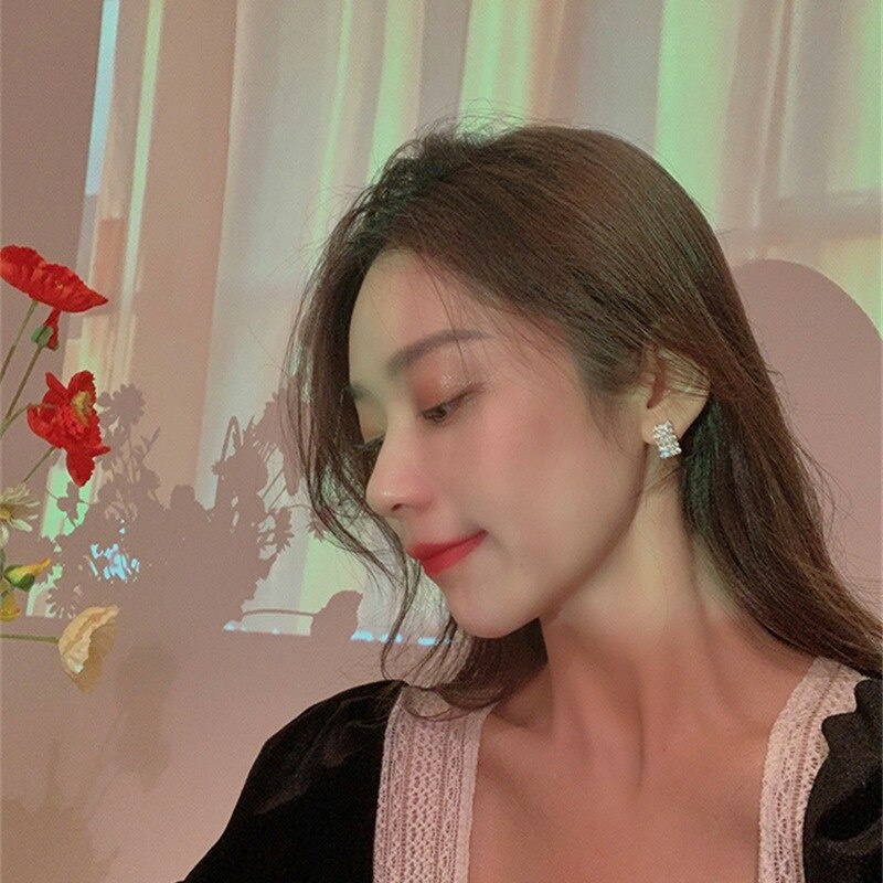 Bông Tai Dạng Kẹp Không Cần Xỏ Lỗ Hình Vuông E0977