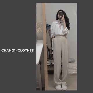 Áo sơ mi trắng dáng rộng