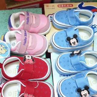 Giày Disney dư xịn cho bé - qtat diễm hương