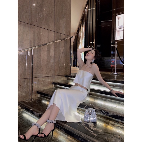 Set croptop 2 dây kết xích + Chân váy