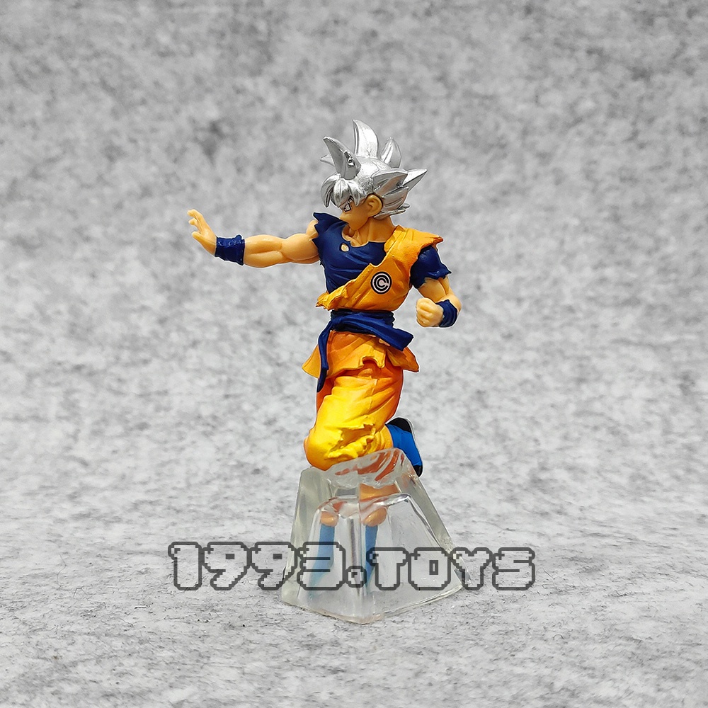 Mô hình nhân vật Bandai figure Dragon Ball Super Gashapon VS Part 12 - Son Goku Ultra Instinct UI