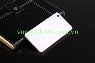 Bộ 2 miếng dán carbon 3D mặt lưng oppo Neo7,A33,Neo 7