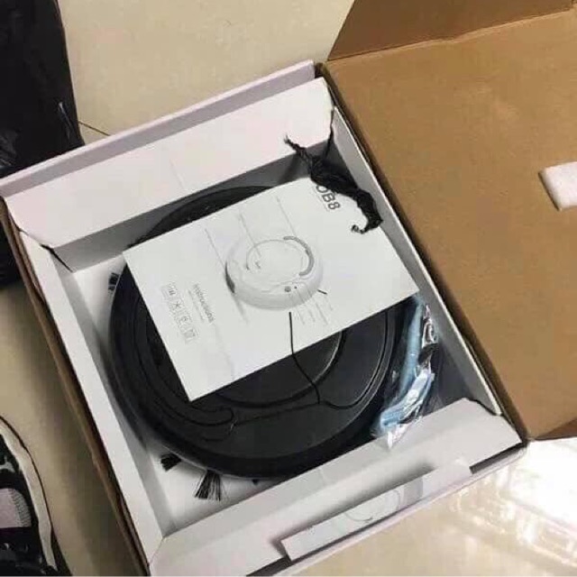 Rô bốt hút bụi nhà