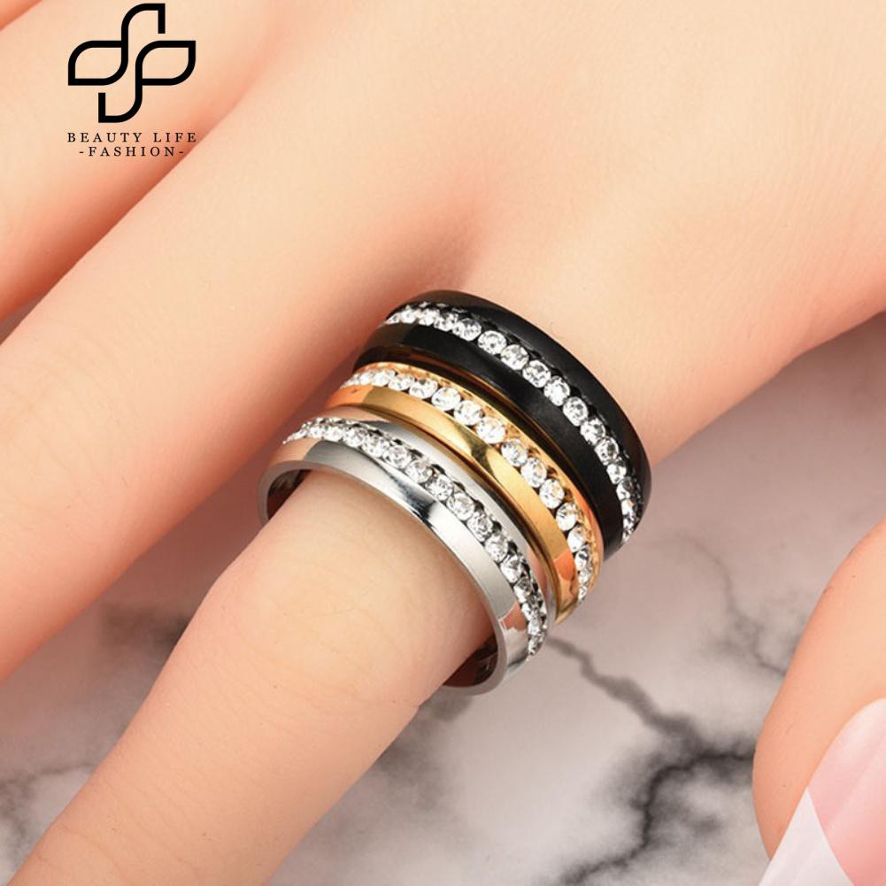 Nhẫn nam châm đính đá quý