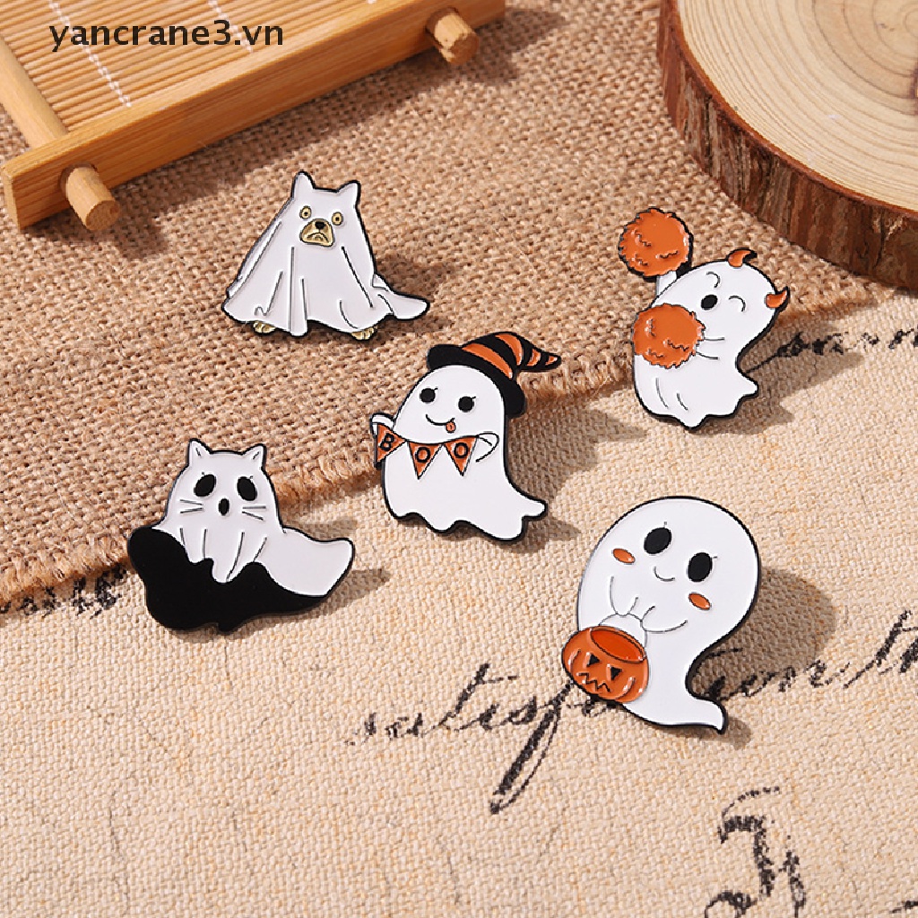 Ghim Cài Áo Ba Lô / Ba Lô Tráng Men Họa Tiết Hoạt Hình Ma Bí Ngô Phong Cách Punk Halloween Dễ Thương Thích Hợp Làm Quà Tặng Cho Bạn Bè {yancrane3.vn}