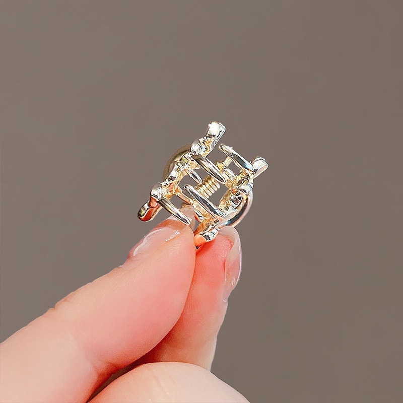 Kẹp Tóc Hình Ngôi Sao / Bướm / Kim Cương Dễ Thương Phong Cách Hàn Quốc Cho Nữ