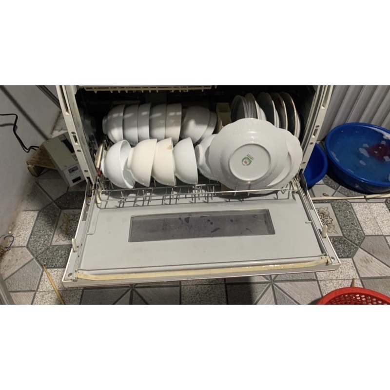 Máy rửa bát Toshiba Vip DWS-600 rửa 80 độ C