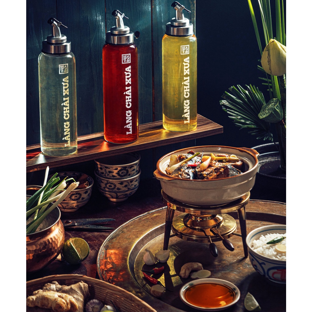 Quà tết 2023 Cặp 2 chai mắm Tĩn 40 đạm nước mắm rin nguyên chất sánh đặc thịt cá 500ml/chai và bình 1 chạm cao cấp 500ml