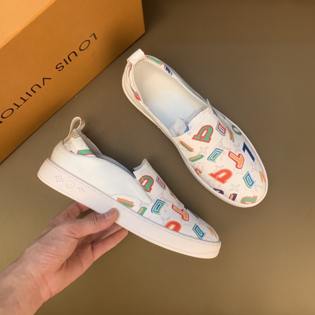 Giày lười nam da thật cao cấp Louis Vuitton LV thiết kế năng động và trẻ trung với chất da mềm, thoải mái