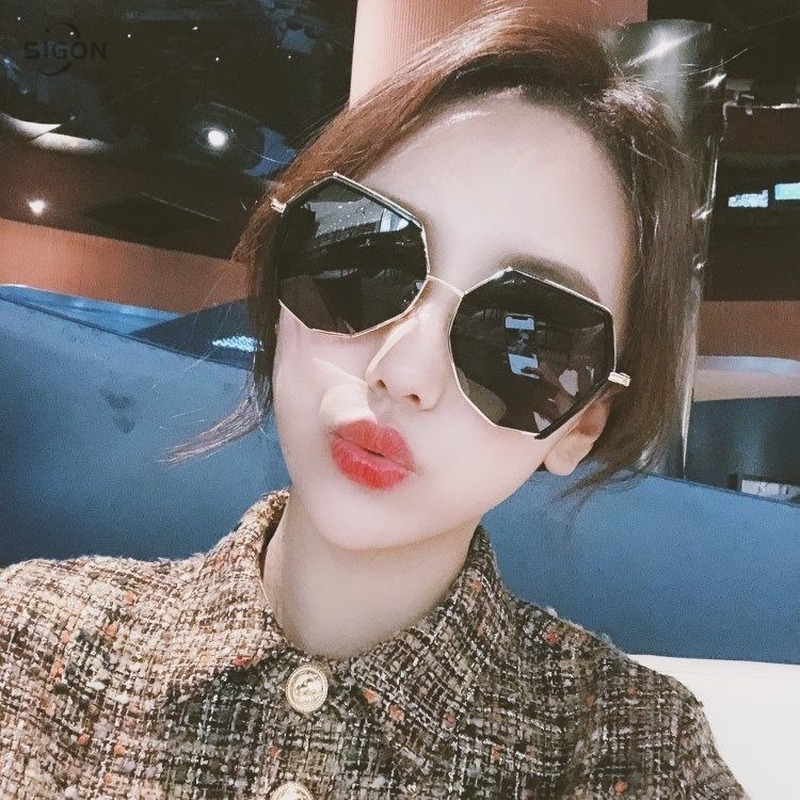 New ins sunglasses ladies glasses fashion Korean style trendy Harajuku style street style personalized sunglasses