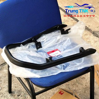 Cảng sau wave thái 110 chính hãng honda.