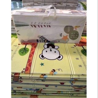 Thảm xốp gấp gọn