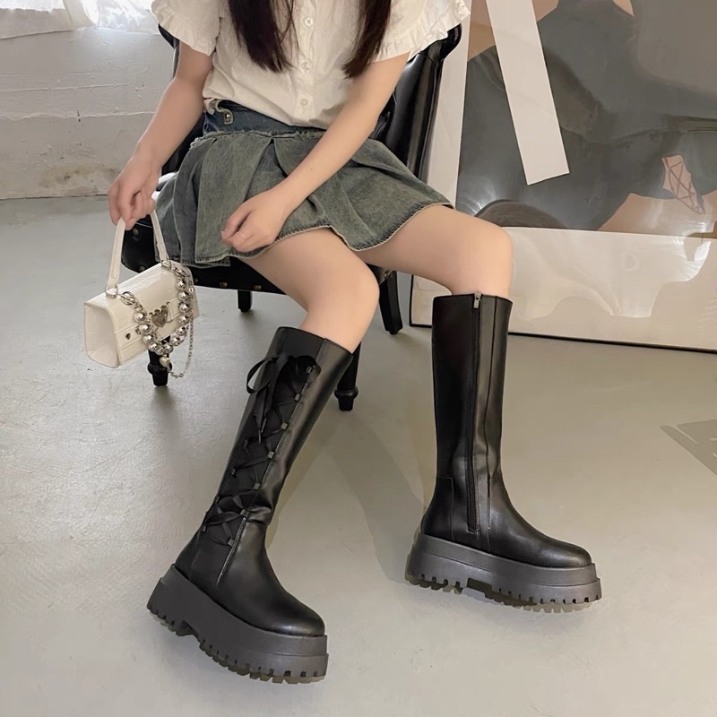 Giày Bốt Đùi Cao Cổ Đan Dây Chéo Bên Ngoài Có Khoá Cạnh Đế Cao 5cm - Mã B69