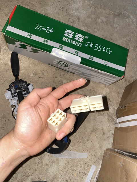 Sản phẩm gia đình làm: Công tắc tổng hợp jk350G