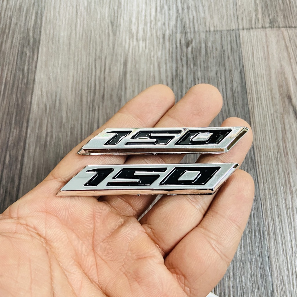 TEM DÁN SỐ 150 NHỰA CỨNG NỔI TRANG TRÍ CHO NHIỀU DÒNG XE CAO CẤP