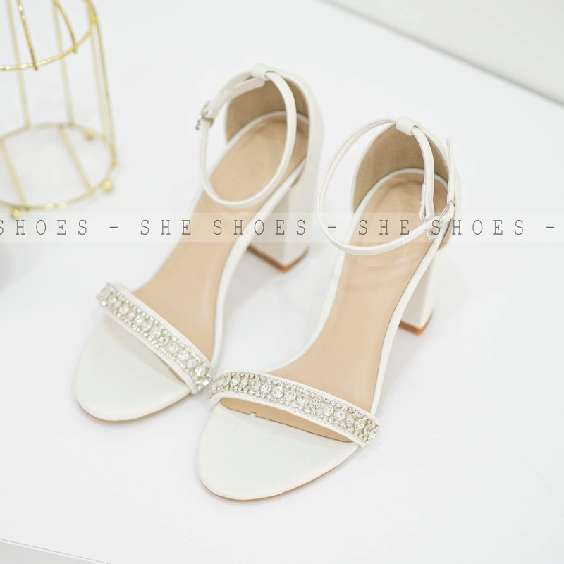 Sandal giày cưới trắng đính đá cao cấp (NEW ARRIVAL) - GC07023