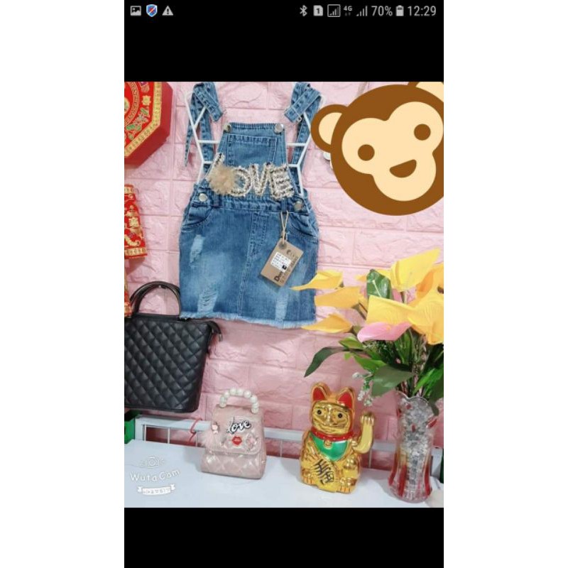 yếm bò cho bé gái thanh lý