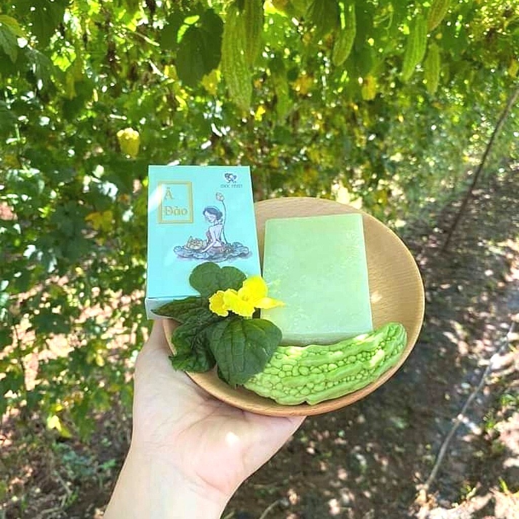 mộc nhan natural- Xà bông mướp đắng 100gr-tiemxuongrong | BigBuy360 - bigbuy360.vn