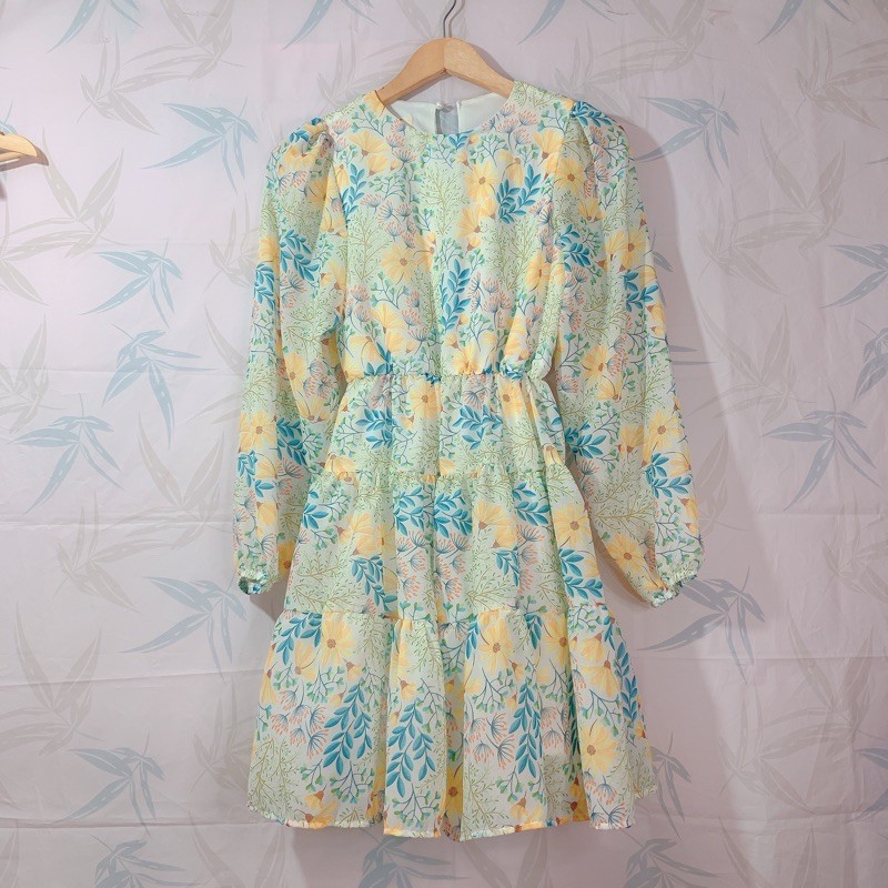 Đầm hoa xoè nhí