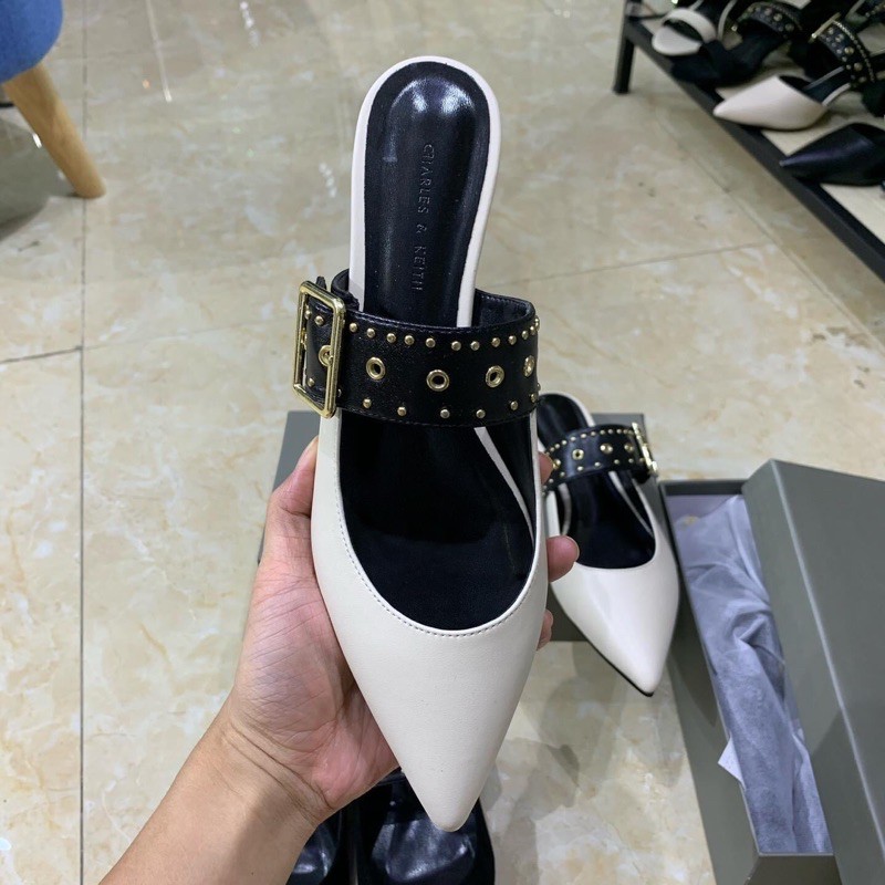 Dép đi dạo dễ đi