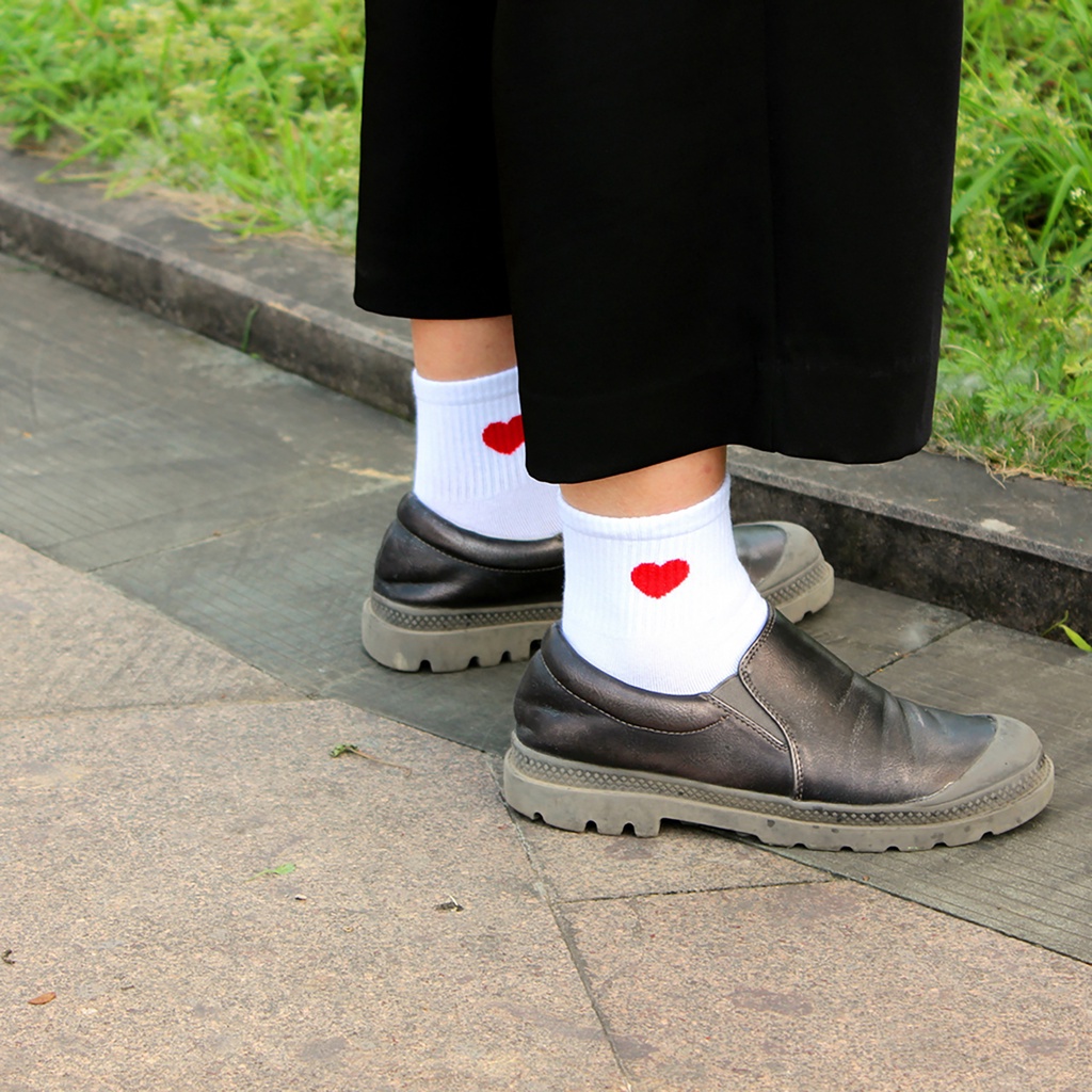 Đôi tất chân cotton thoáng khí in hình trái tim dễ thương cho nữ