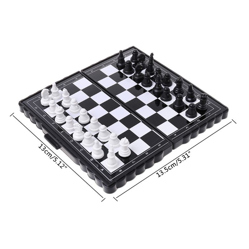 ✿ 1 bộ bàn cờ vua Mini bằng nhựa có thể gấp gọn