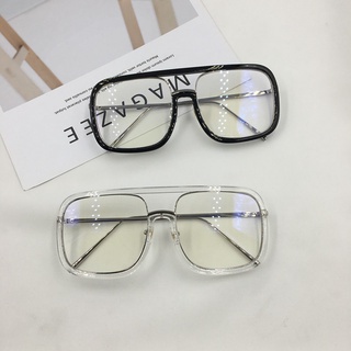 Kính thời trang form mắt to hot trend cao cấp