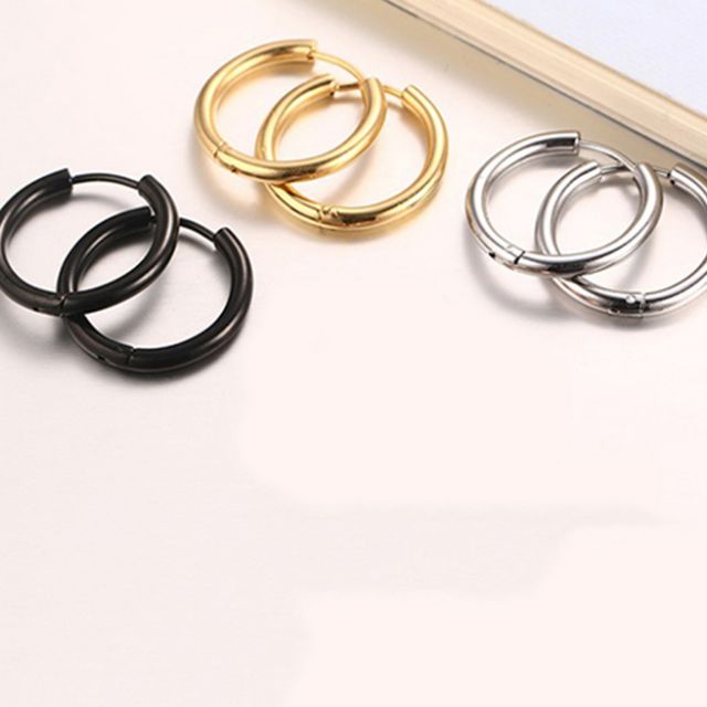 ( có sẵn) bông tai khoen tròn sơn tùng cực ngầu