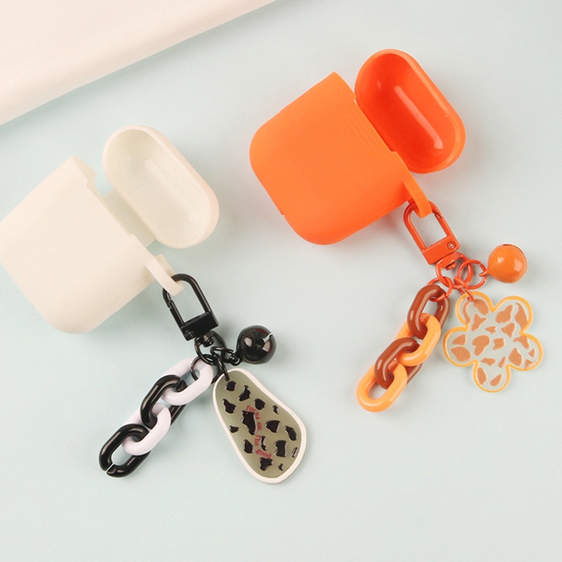 Móc Khóa Gắn Quả Chuông Nhỏ Màu Sắc Ngọt Ngào Sáng Tạo Cho Học Sinh