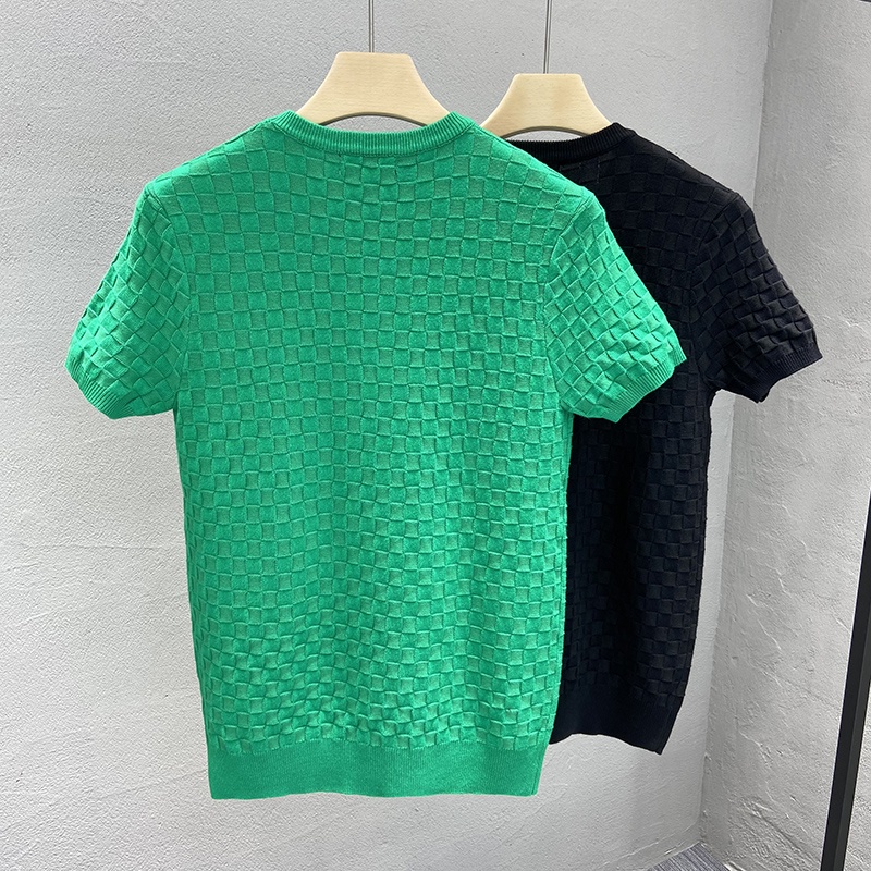 Áo sweater dệt kim cổ tròn tay lửng họa tiết kẻ sọc hình tam giác màu sắc tương phản thời trang mùa xuân 2022 cho nam