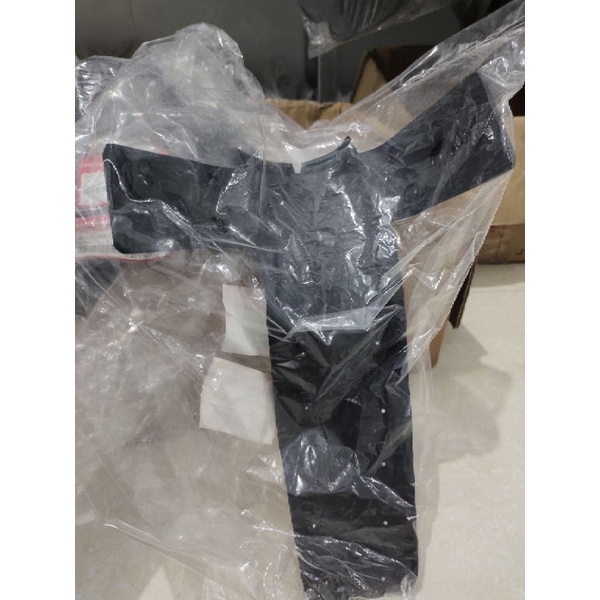 Tấm bảo vệ yếm Dream 100 chính hãng Honda Thái lan