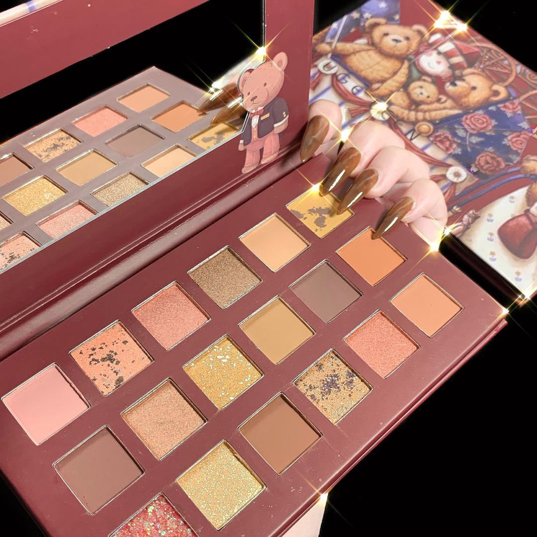 [Hàng mới về] MUGE LEEN® Little Brown Bear 18 Color Matte Glitter Eyeshadow Palette Chống thấm nước và chống mồ hôi | BigBuy360 - bigbuy360.vn