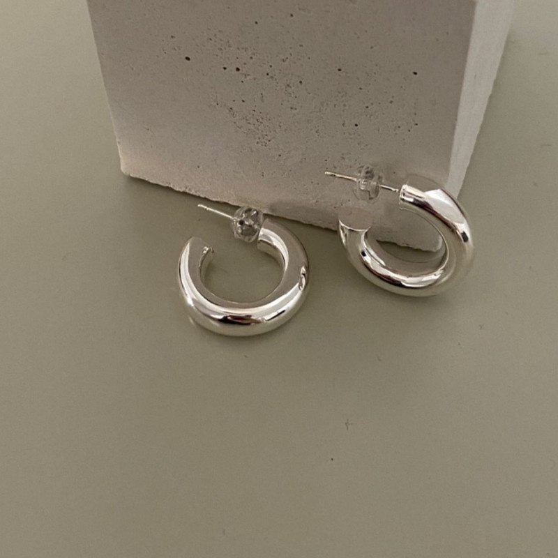 Bông Tai Chữ C Đơn Giản Cá Tính Titan Ko Đen TT 4363