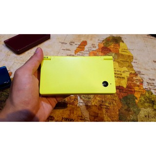 Máy chơi game Nintendo DSi