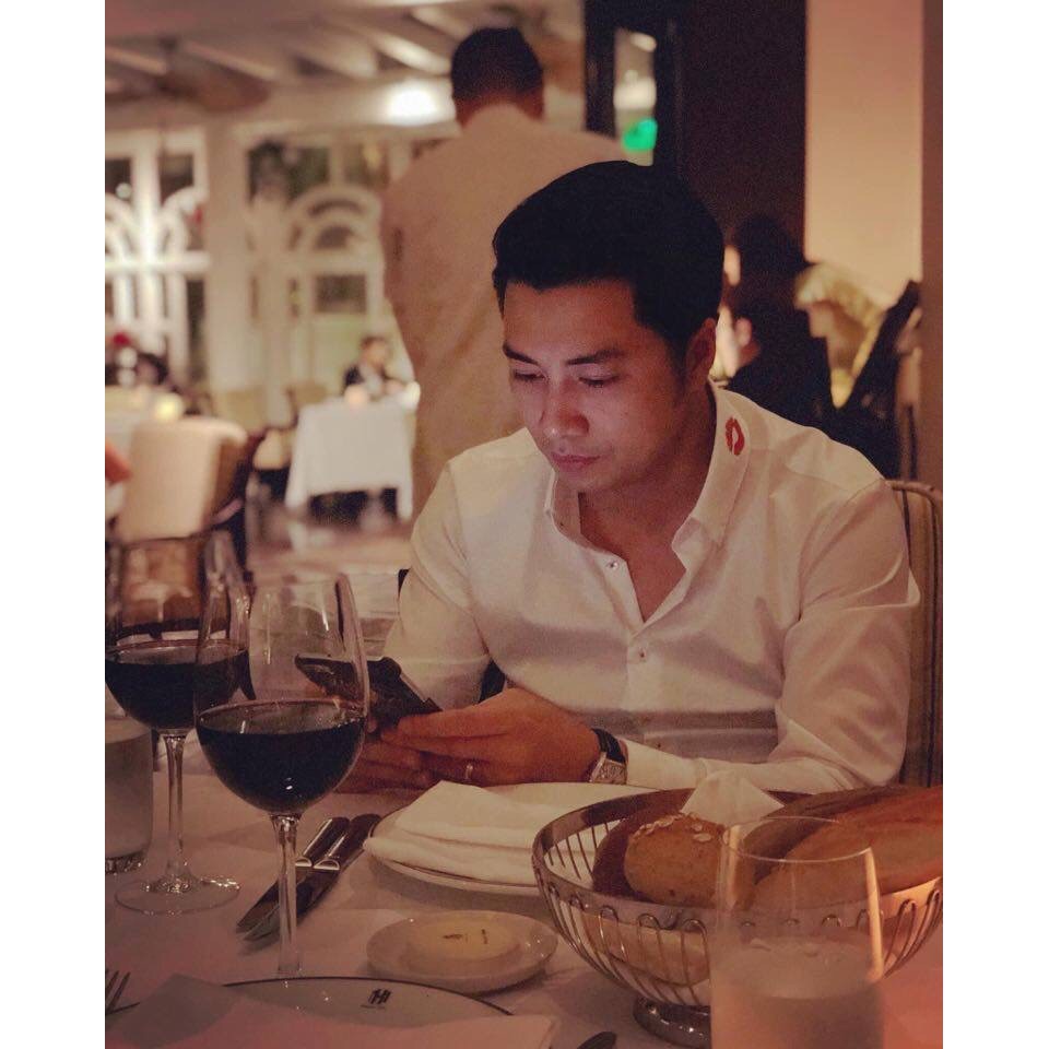 Áo sơ mi nam Cao Cấp Phối Họa Tiết Thời Trang BBR,VLTN,Nụ hôn | BigBuy360 - bigbuy360.vn