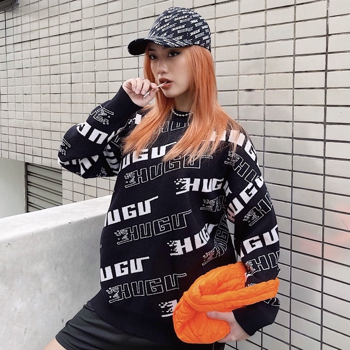 Áo sweater tay dài HUGU - SPACE - vải len mềm mịn, form rộng unisex