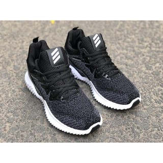 Giày thể thao alphabounce Nam cực đẹp