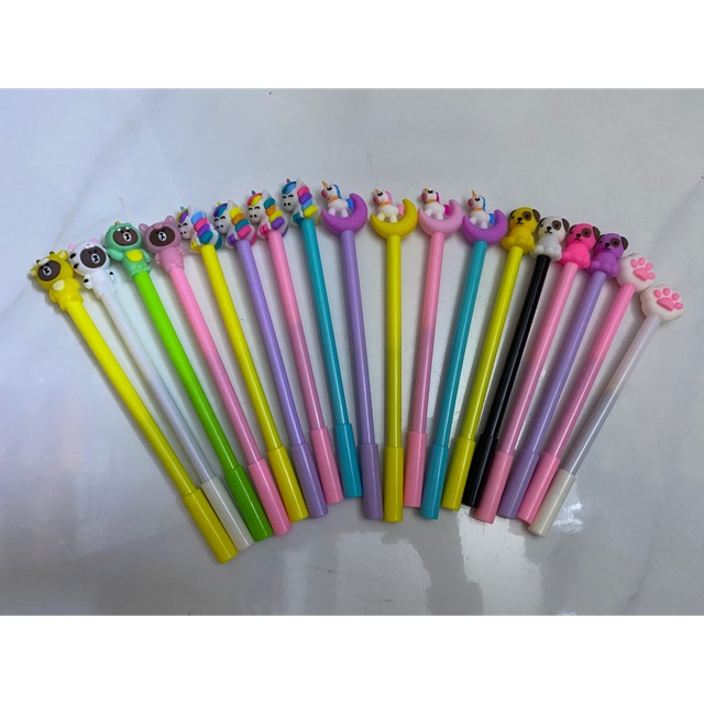 Bút mực tím ngẫu nhiên