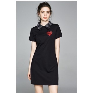 ĐẦM SUÔNG THUN ĐEN CỔ SỌC NGỰC LOGO TRÁI TIM - LCT504340 - HÀNG QUẢNG CHÂU