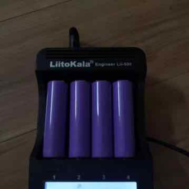 Pin sạ dự phòng 18650 -2600mah zin mới đúng dung lượng