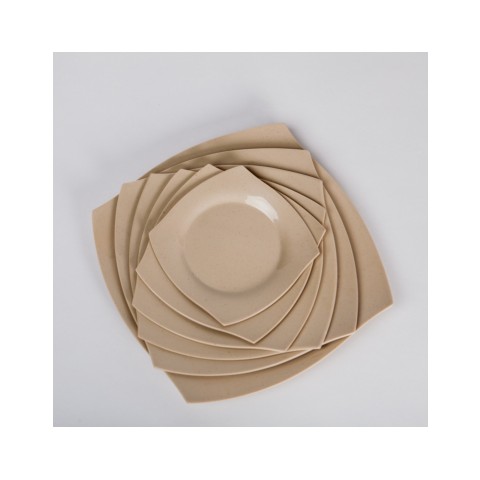 Dĩa Nhựa Vuông Màu Nâu Nhiều Size