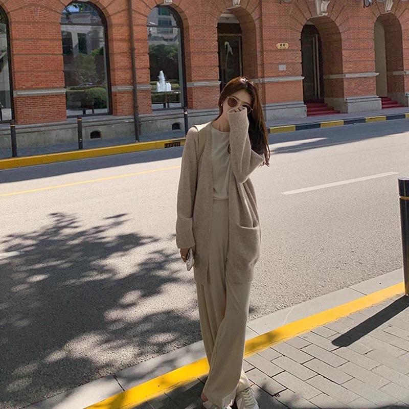 Áo khoác len cardigan mỏng cho mùa thu đông. | BigBuy360 - bigbuy360.vn