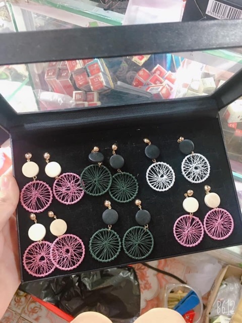 Bông Khuyên Tai Nan Hoa Bánh Xe Sang Chảnh Dáng Hàn Quốc Siêu Nữ Tính !