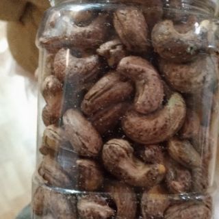 Hạt điều rang củi