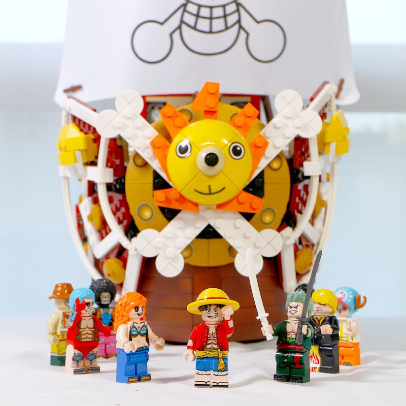 Mô Hình Lắp Ráp Lego Tàu Cướp Biển Viễn Vọng Phim One Piece
