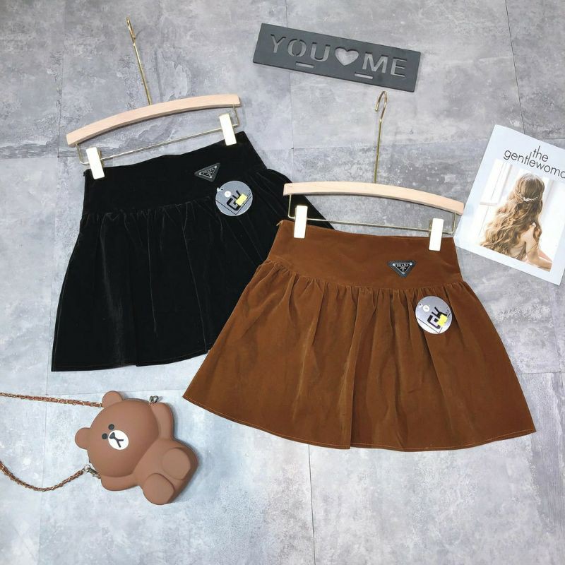 Chân Váy Nhung Cạp Cao Đính.. Logo..Cao Cấp { Bán Sỉ } | BigBuy360 - bigbuy360.vn