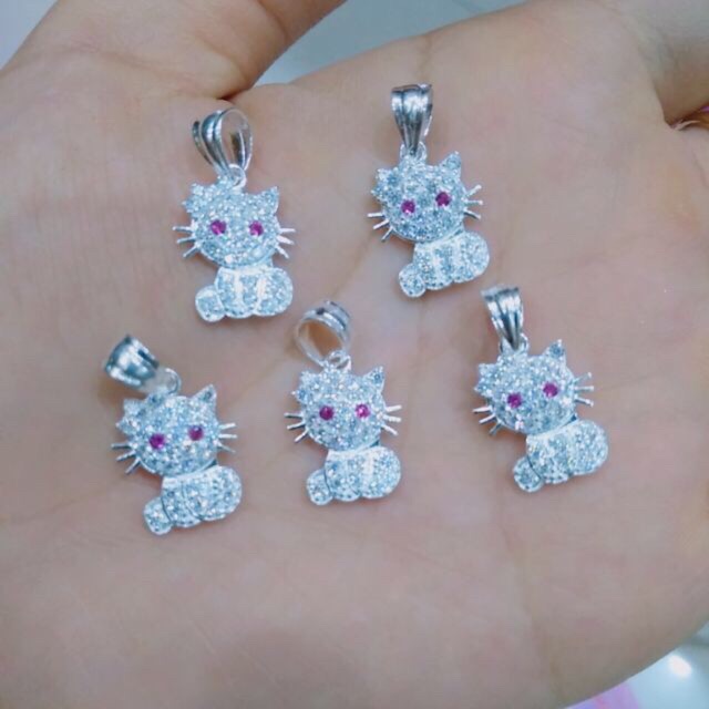 Mặt mèo kitty cho bé yêu chuẩn bạc ta