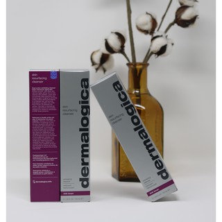 Sữa rửa mặt cho da lão hóa Dermalogica Skin Resurfacing Cleanser.